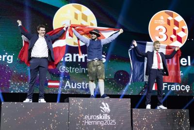 euroskills herning ccca-btp worldskills 2025 cérémonie clôture france - Agrandir l'image 8 sur 25, fenêtre modale