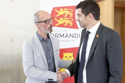 Agrandir l'image 5 sur 6, fenêtre modale