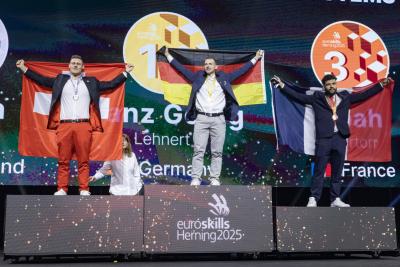 euroskills herning ccca-btp worldskills 2025 cérémonie clôture france - Agrandir l'image 10 sur 25, fenêtre modale