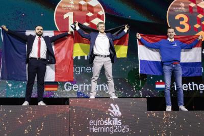 euroskills herning ccca-btp worldskills 2025 cérémonie clôture france - Agrandir l'image 20 sur 25, fenêtre modale