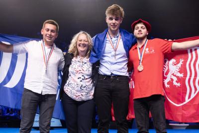 WorldSkills cérémonie de clôture marseille 2025 - Agrandir l'image 17 sur 35, fenêtre modale