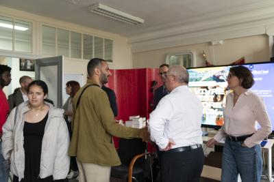 smlh la construction collège - Agrandir l'image 1 sur 9, fenêtre modale