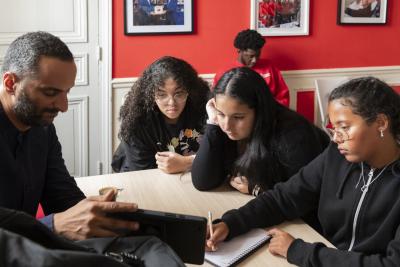 smlh la construction collège - Agrandir l'image 4 sur 9, fenêtre modale