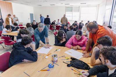 Agrandir l'image 4 sur 15, fenêtre modale