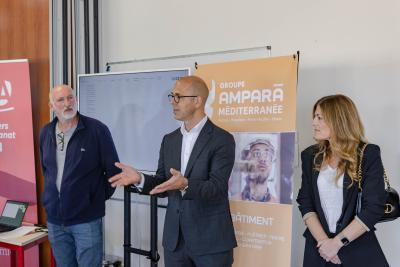 Agrandir l'image 10 sur 15, fenêtre modale