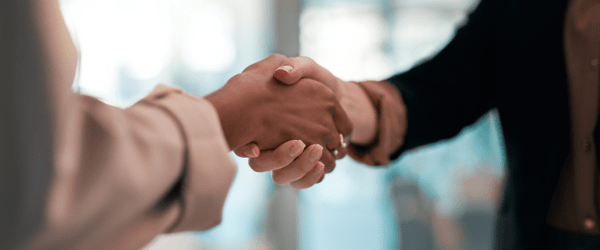 poignée de main mobilité européenne