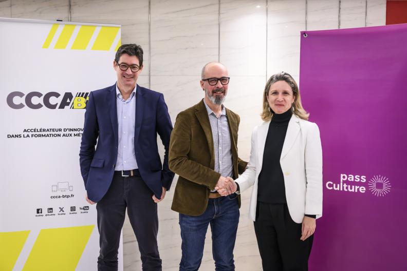 signature pass culture - Agrandir l'image, fenêtre modale