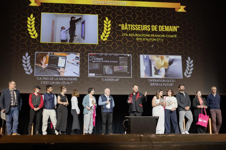 je filme ma formation - Agrandir l'image, fenêtre modale