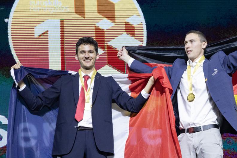 euroskills herning ccca-btp worldskills 2025 cérémonie clôture france - Agrandir l'image, fenêtre modale