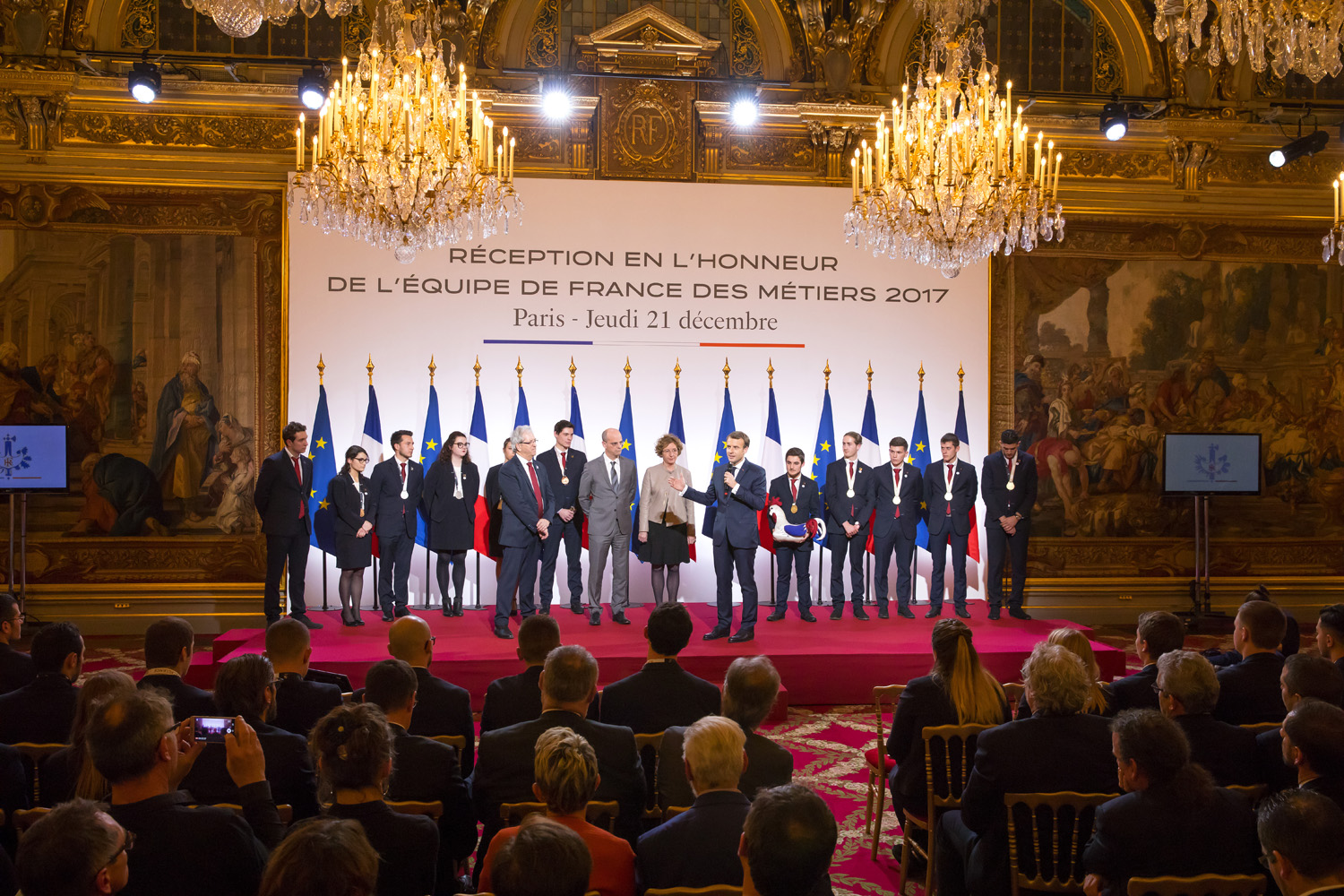 Réception en l'honneur de l'équipe de France des Métiers au Palais de l'Elysée le 21 décembre 2017